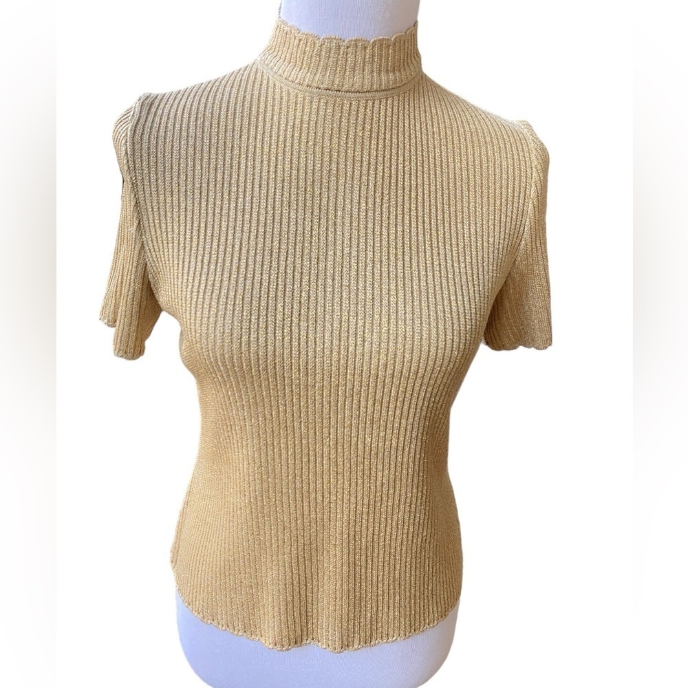 St. John Basics Metallic Gold Top Ribbed Knit 80/90s Short Sleeve Sweater Size S